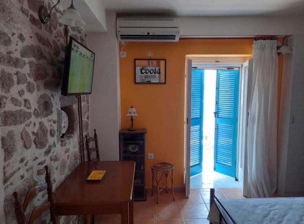 Poros Town Veranda Blue - Poros מראה חיצוני תמונה