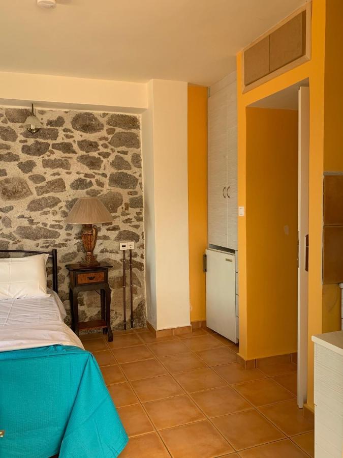 Poros Town Veranda Blue - Poros מראה חיצוני תמונה